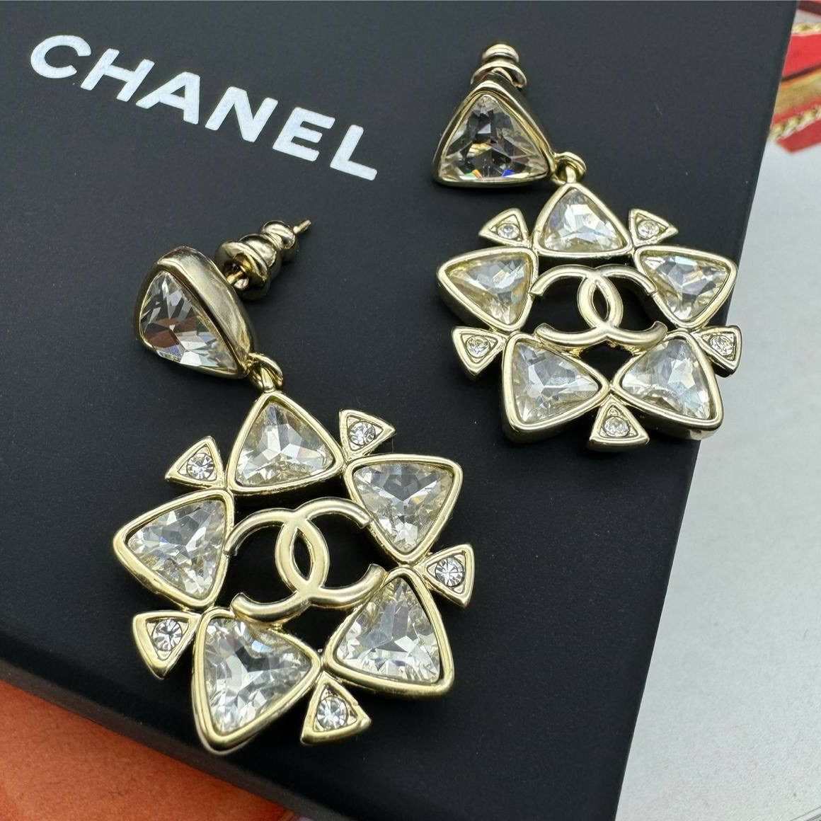 Фото Серьги Chanel B4473