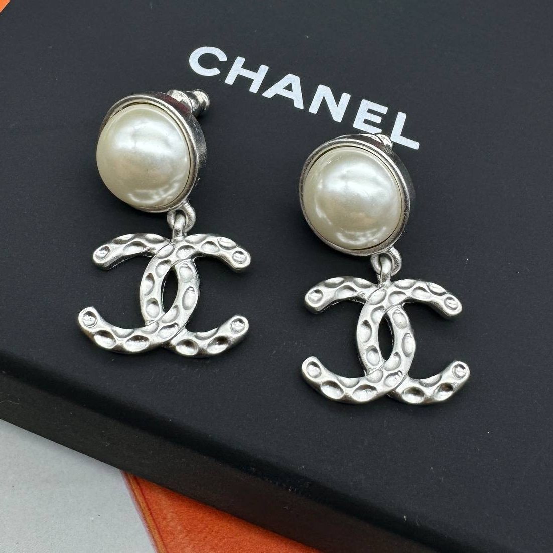 Фото Серьги Chanel B4482