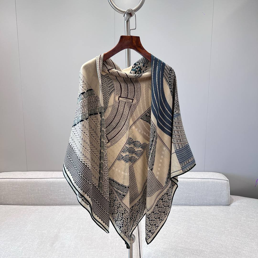 Фото Палантин Hermès Dressage Tressage S5875