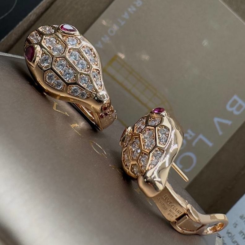 Фото Серьги Bvlgari Serpenti Seduttori S5900