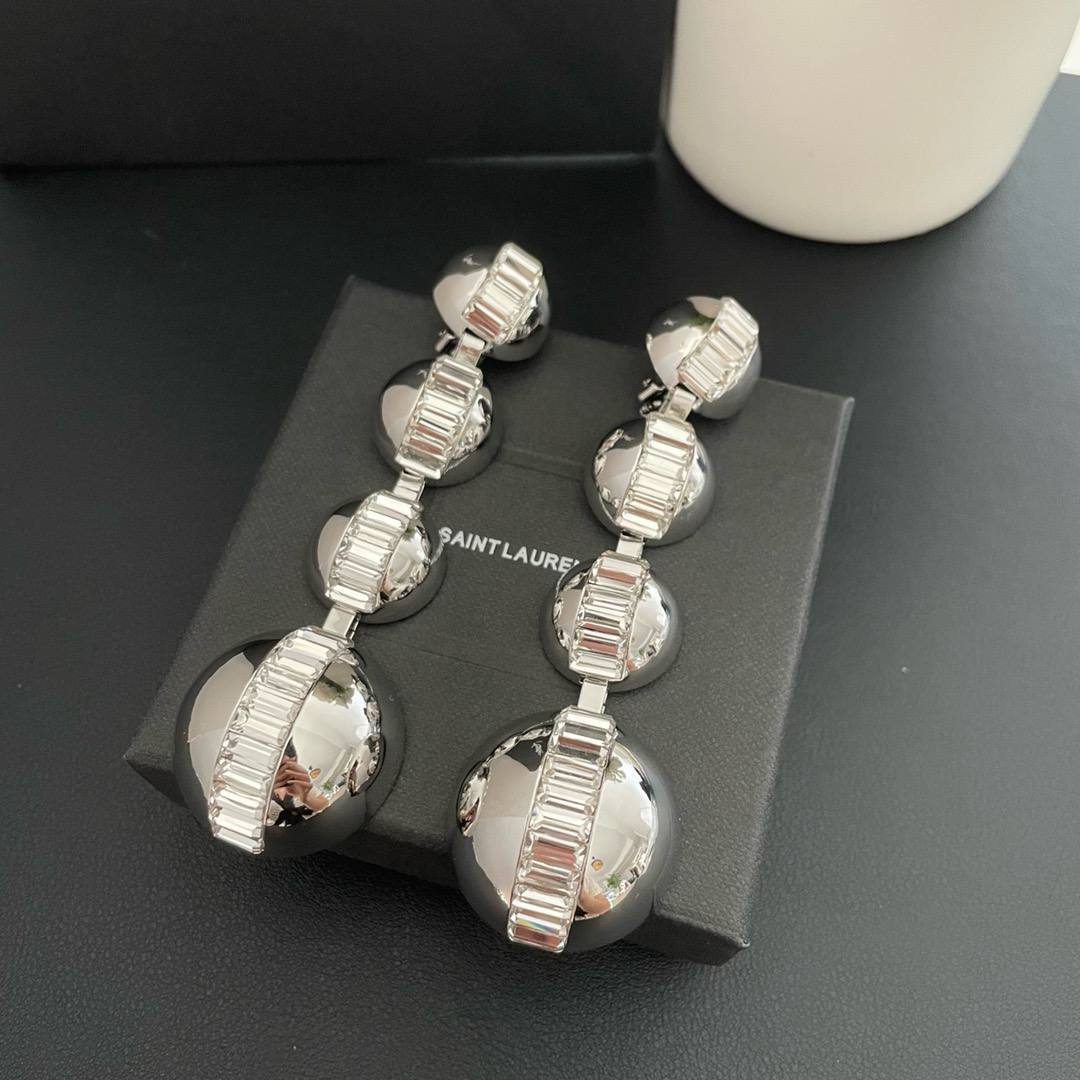 Фото Серьги-клипсы Yves Saint Laurent S5918