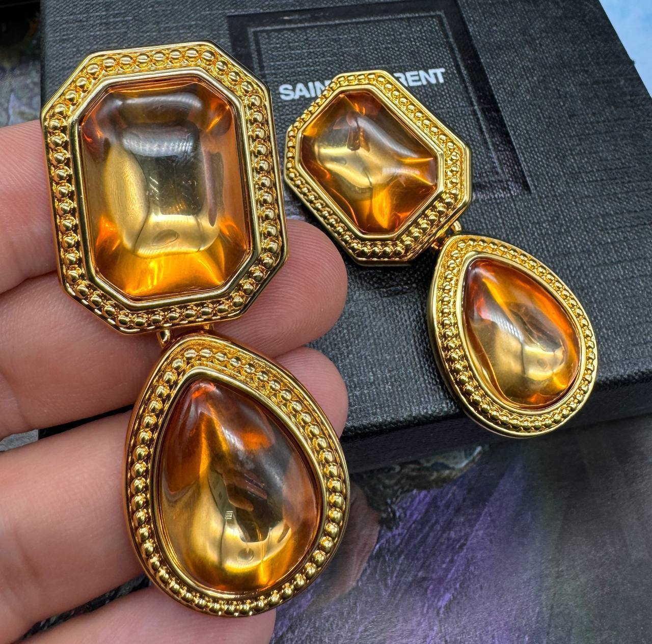 Фото Серьги-клипсы Yves Saint Laurent S5931
