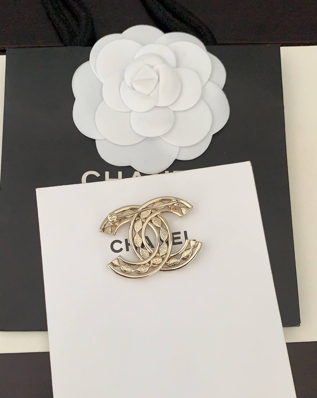 Фото Брошь Chanel S5948