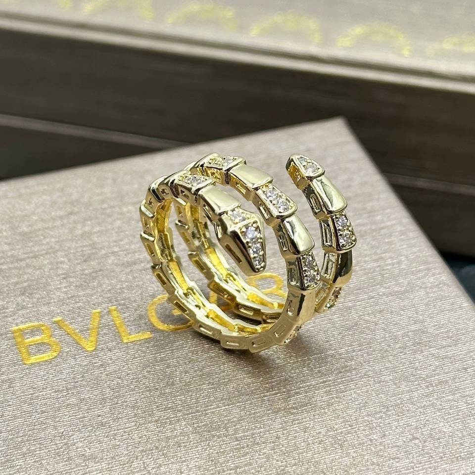 Фото Кольцо Bvlgari M3289