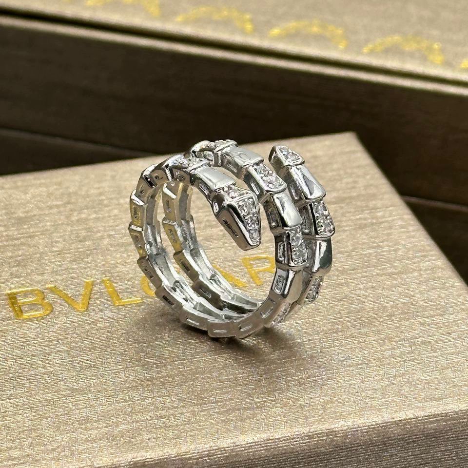 Фото Кольцо Bvlgari M3290