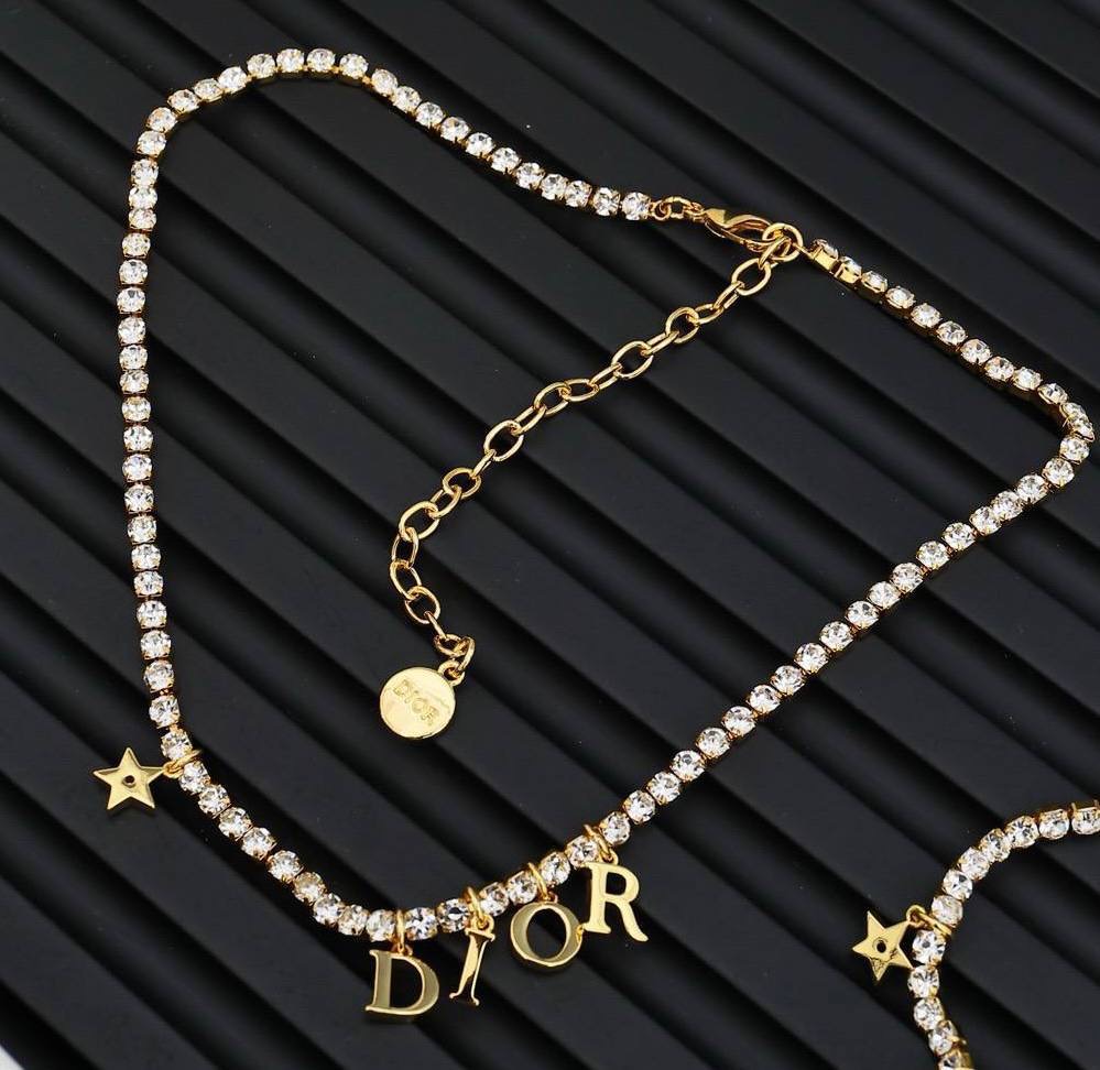 Фото Колье Dior Dio(r)evolution S5808