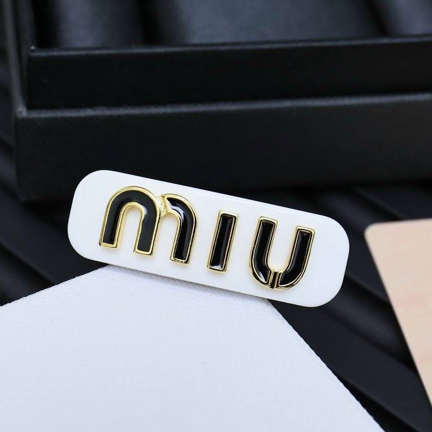 Фото Заколка Miu Miu B4521