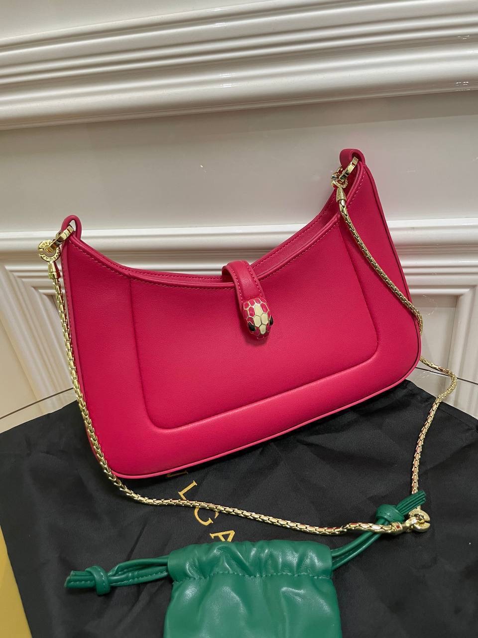 Фото Сумка Bvlgari Serpenti Baia B4580