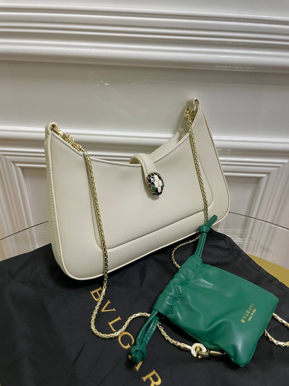 Фото Сумка Bvlgari Serpenti Baia B4581