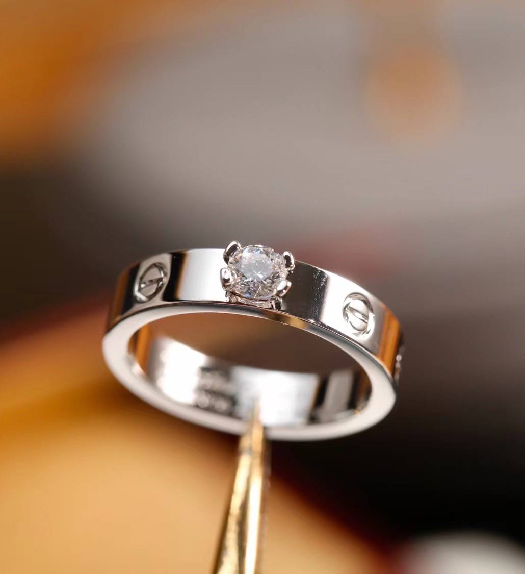 Фото Кольцо Cartier Love S6120