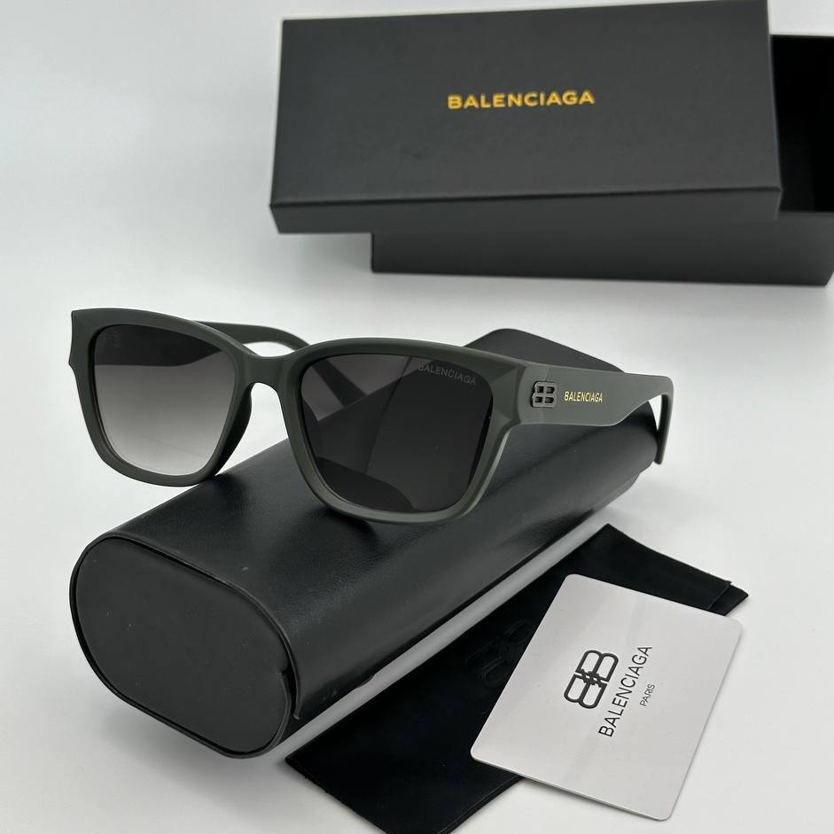 Фото Очки Balenciaga S6216