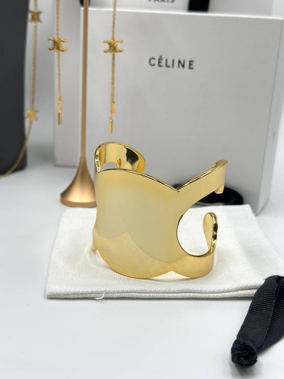 Фото Браслет Celine Triomphe B4731