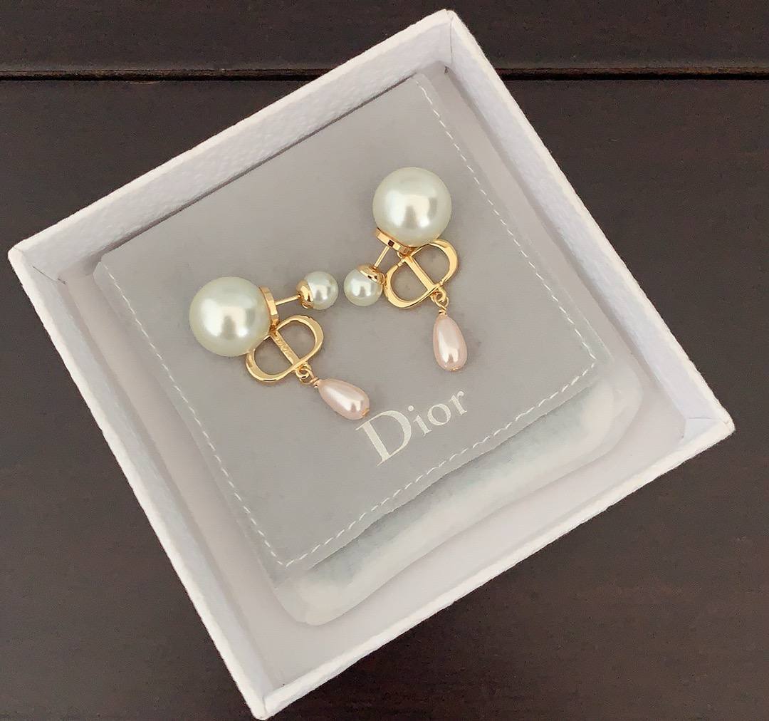 Фото Серьги Dior Tribales S6261