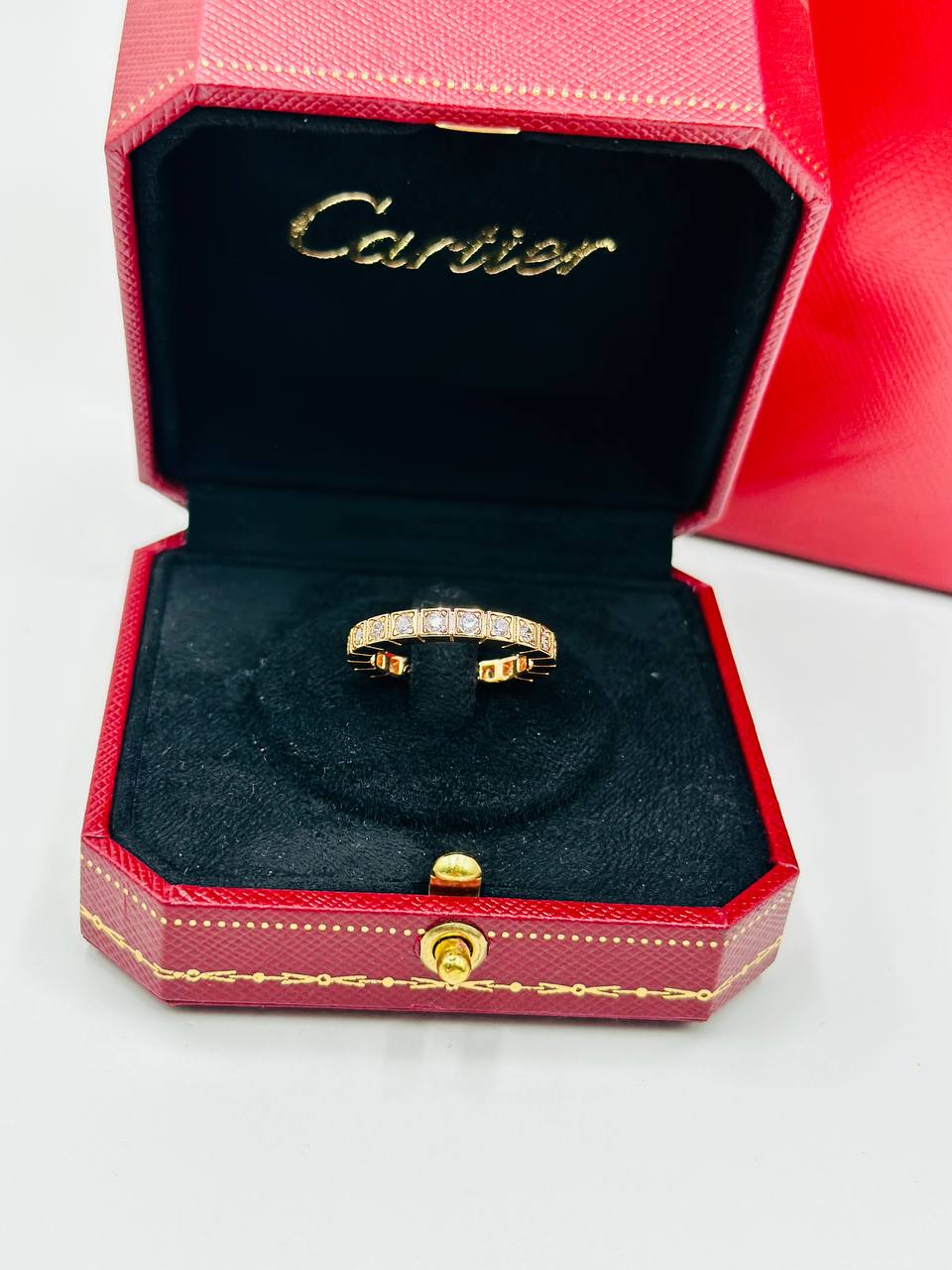 Фото Кольцо Etincelle de Cartier S6290