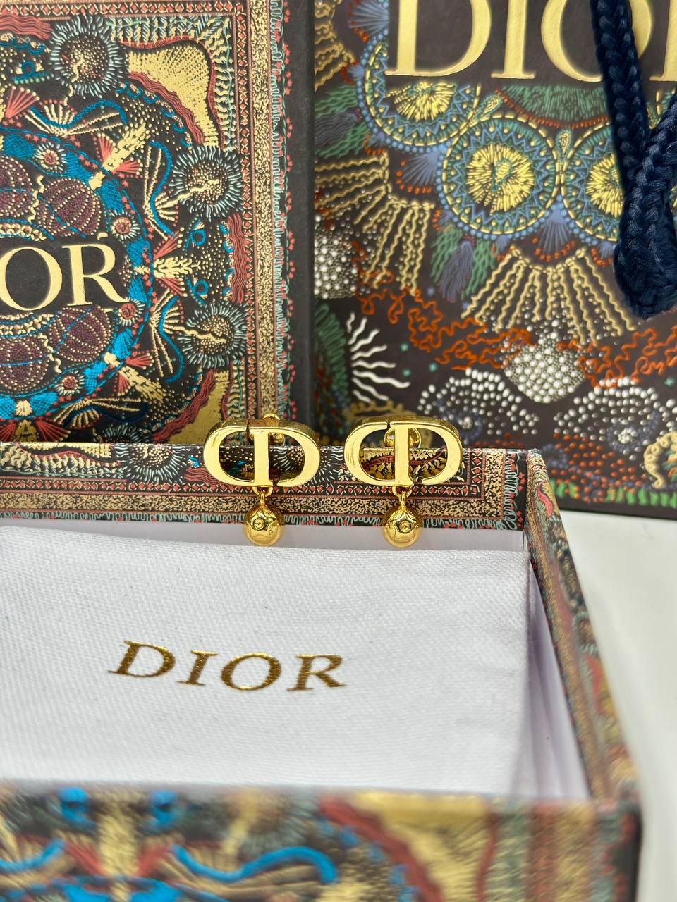 Фото Серьги Dior S6326