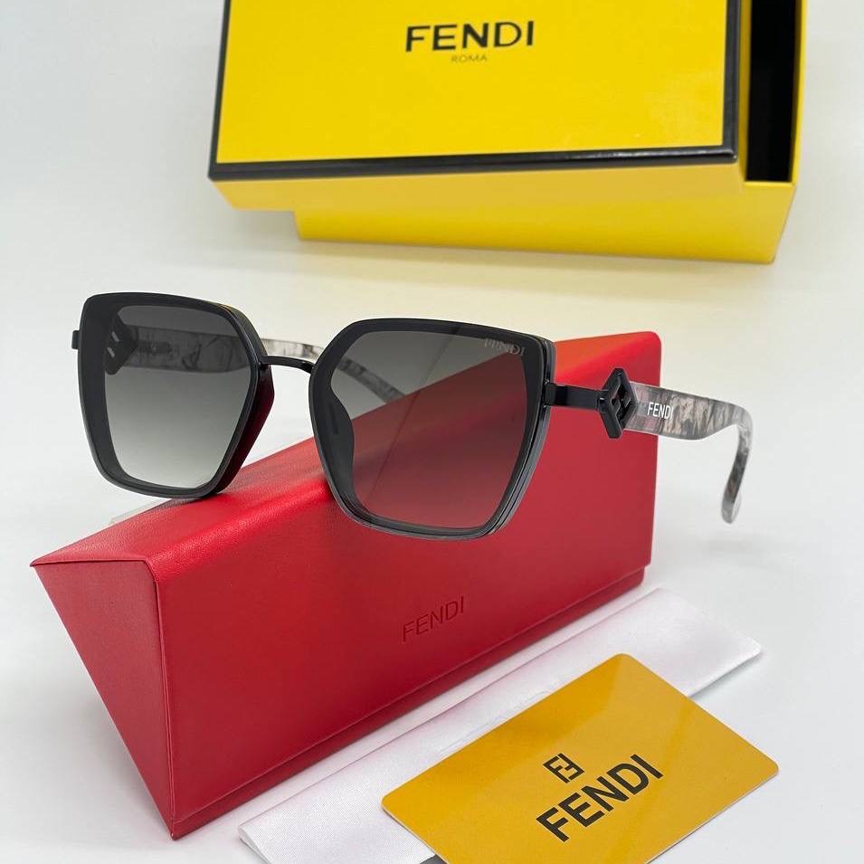 Фото Очки Fendi M3522