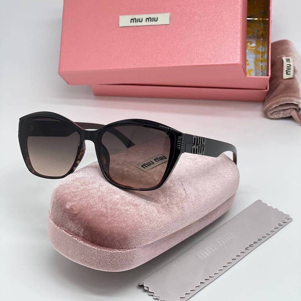 Фото Очки Miu Miu M3544
