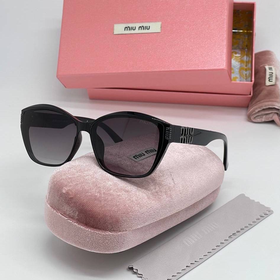 Фото Очки Miu Miu M3547