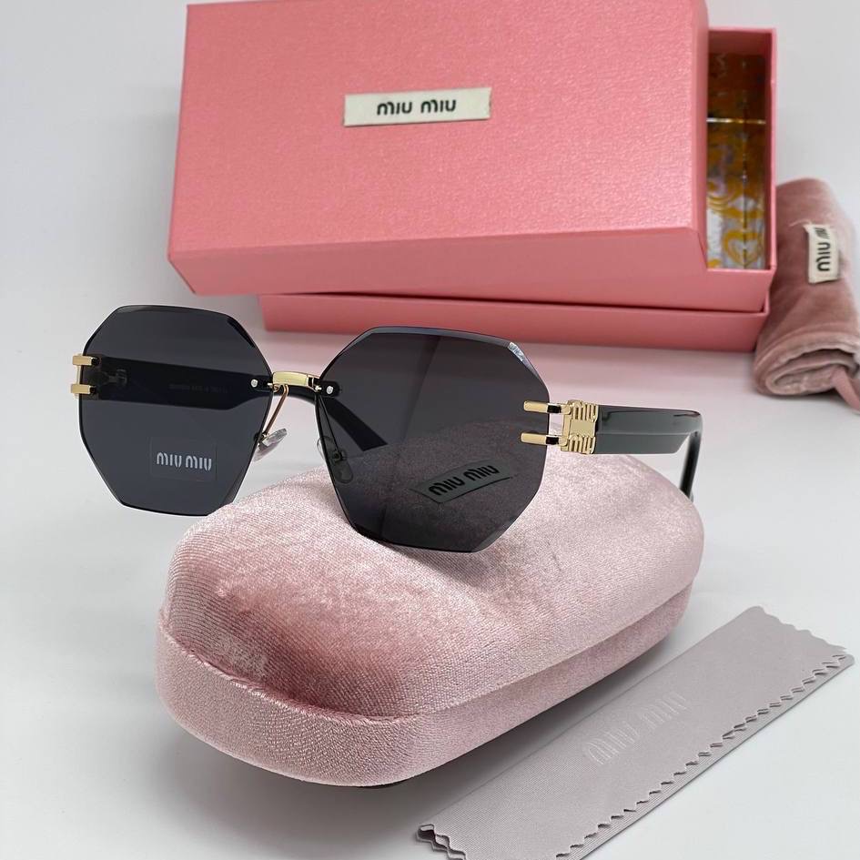 Фото Очки Miu Miu M3553