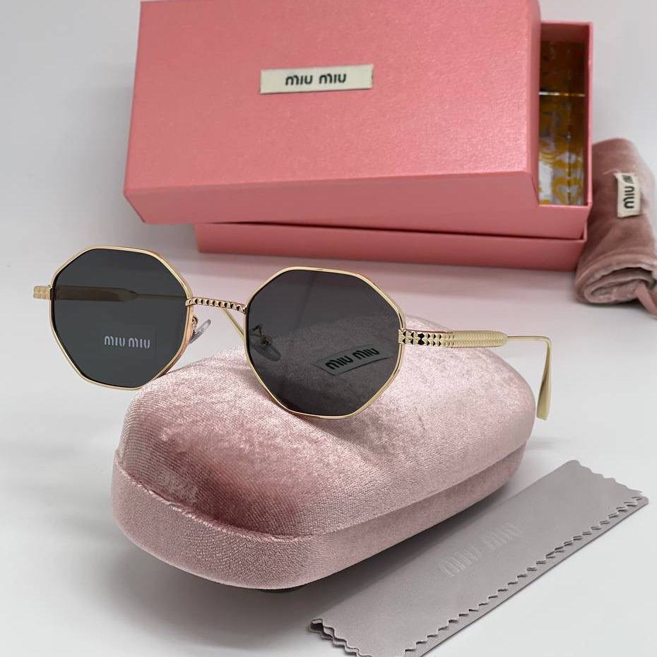 Фото Очки Miu Miu M3559