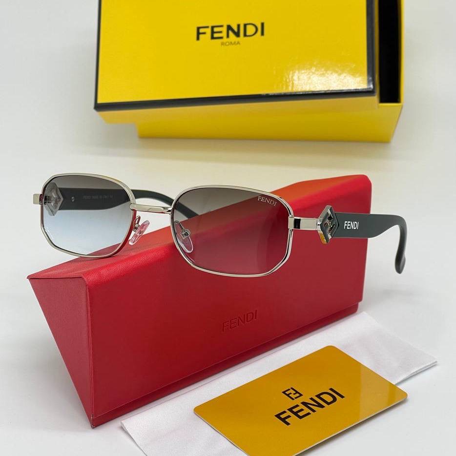 Фото Очки Fendi B4893
