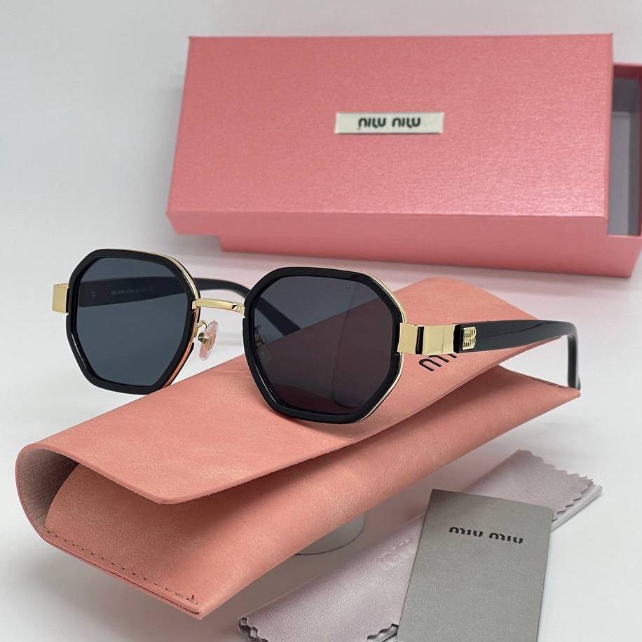 Фото Очки Miu Miu B4910