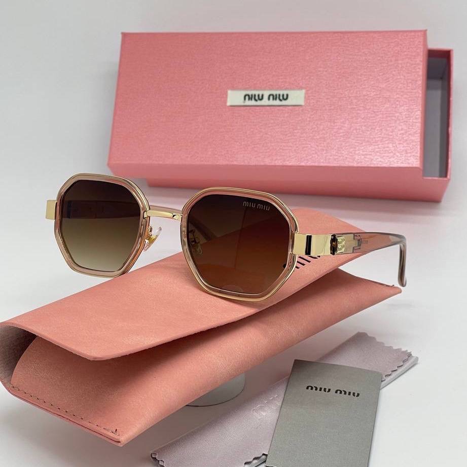 Фото Очки Miu Miu B4913