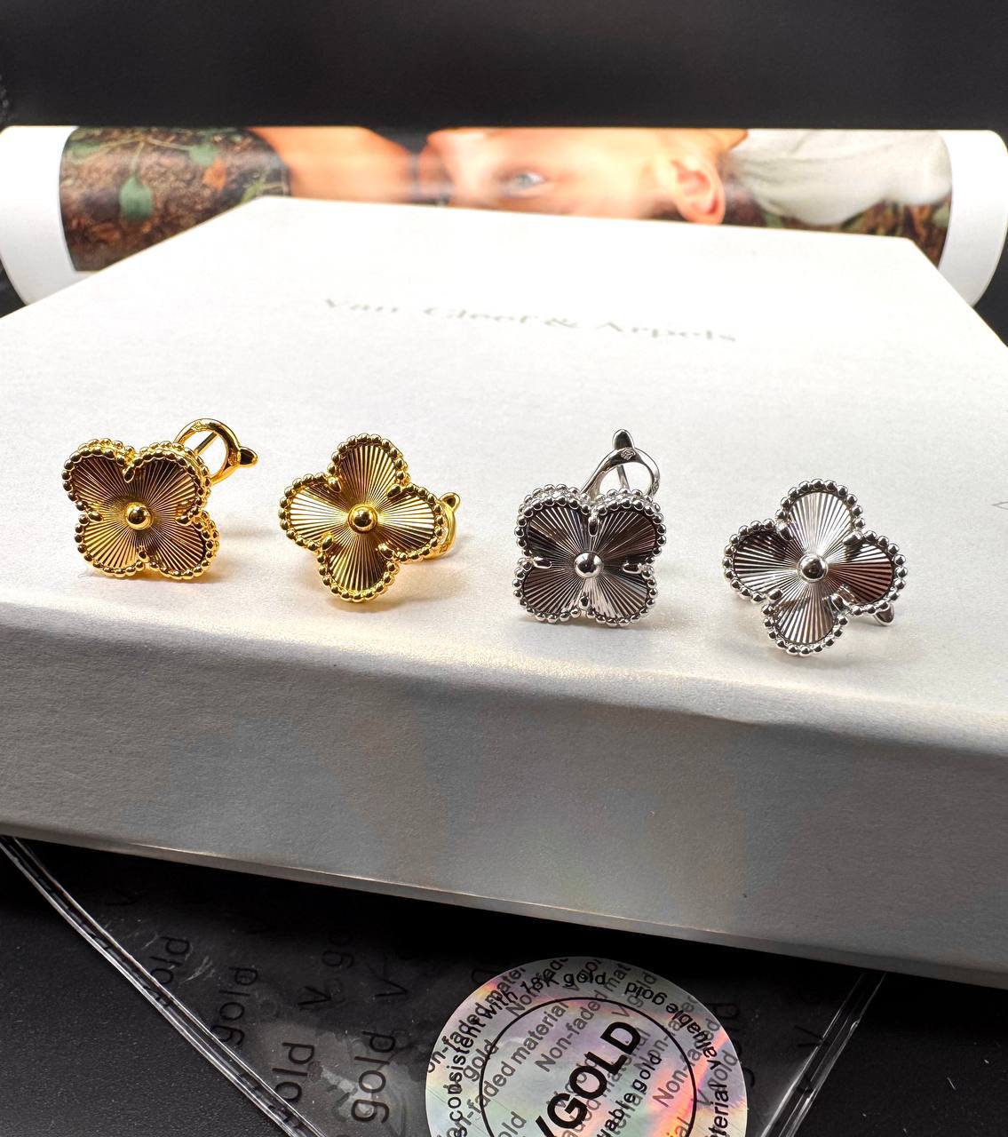 Фото Серьги Van Cleef & Arpels Vintage Alhambra B4735