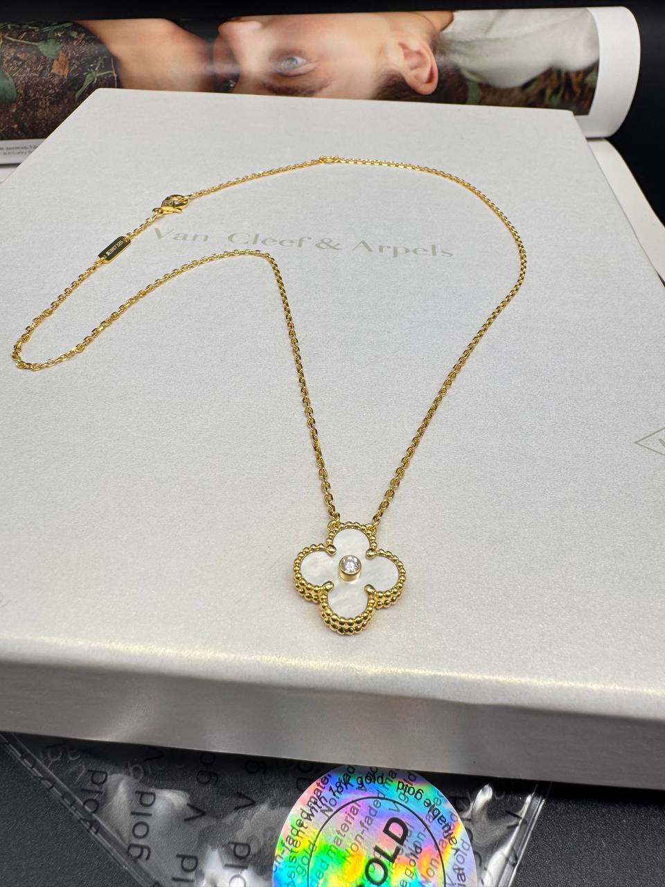 Фото Колье Van Cleef & Arpels Vintage Alhambra B4736
