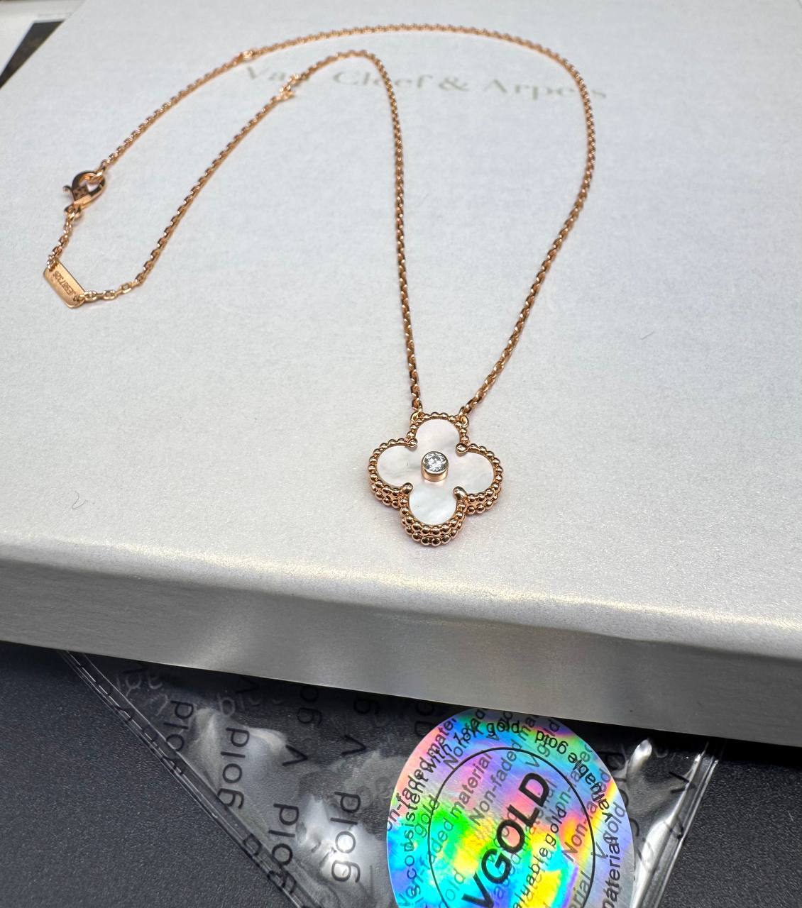 Фото Колье Van Cleef & Arpels Vintage Alhambra B4737
