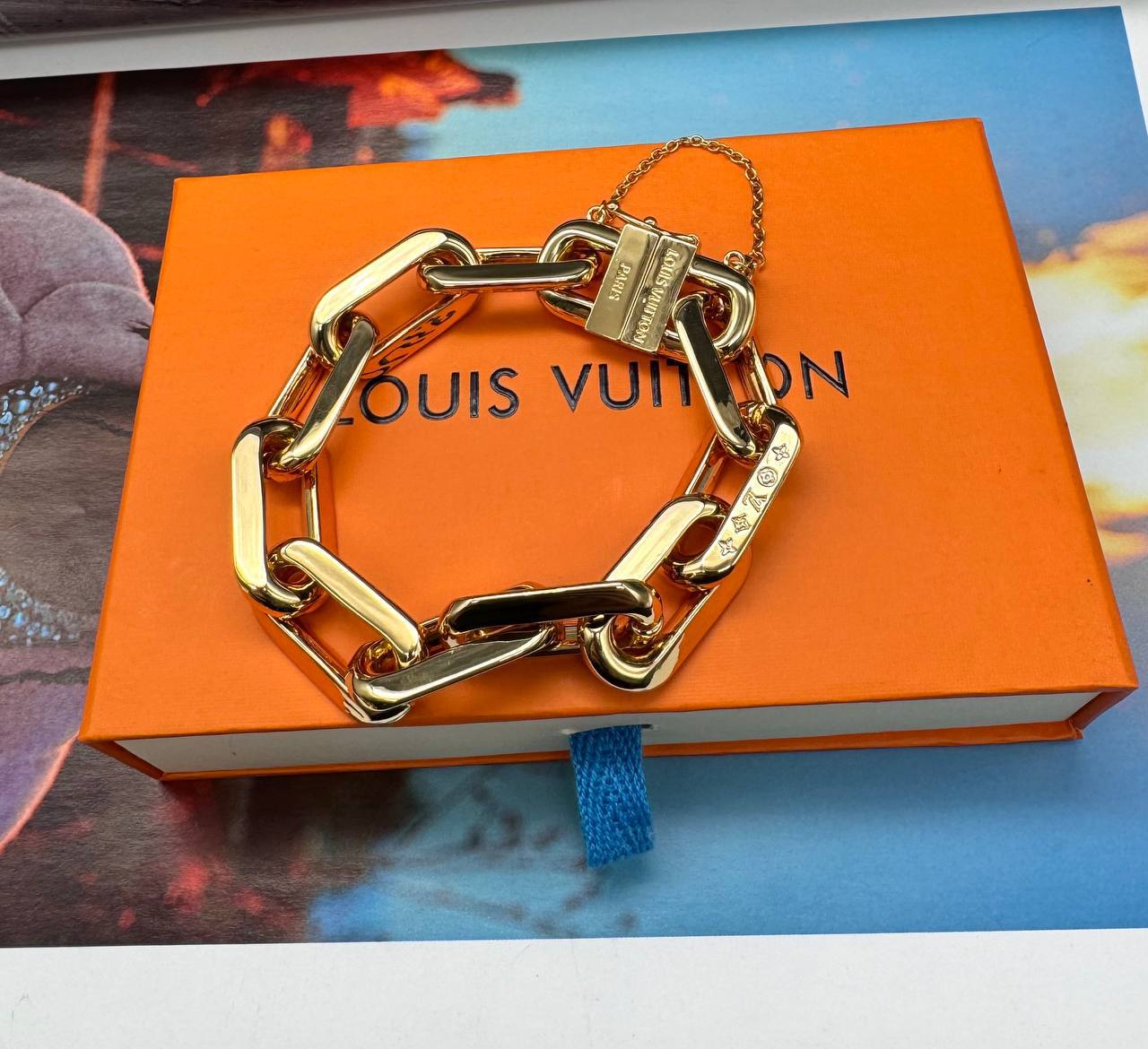 Фото Браслет Louis Vuitton LV Edge MM B4868