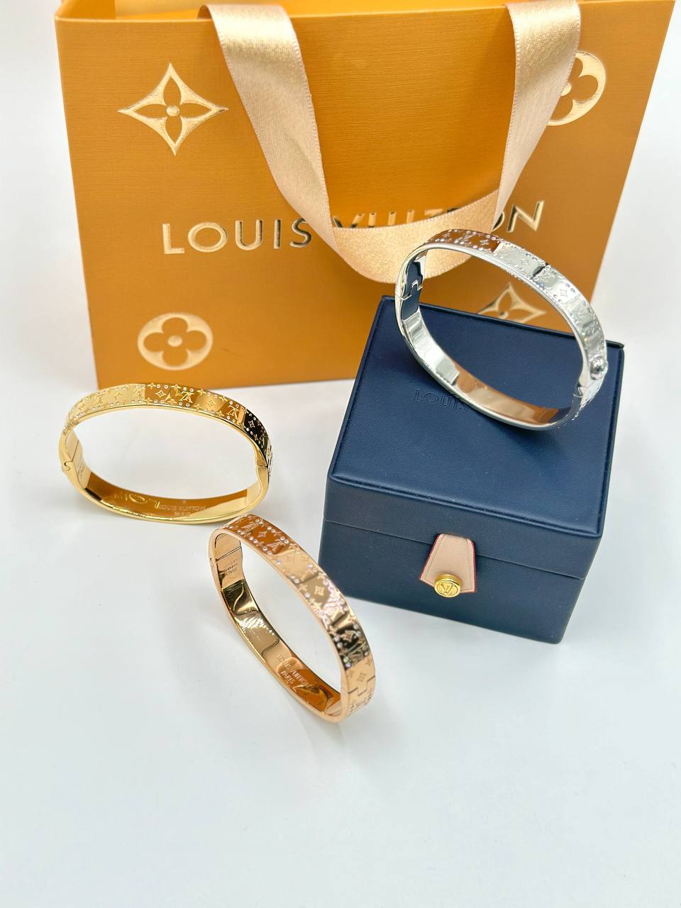 Фото Браслет Louis Vuitton Nanogram S6430