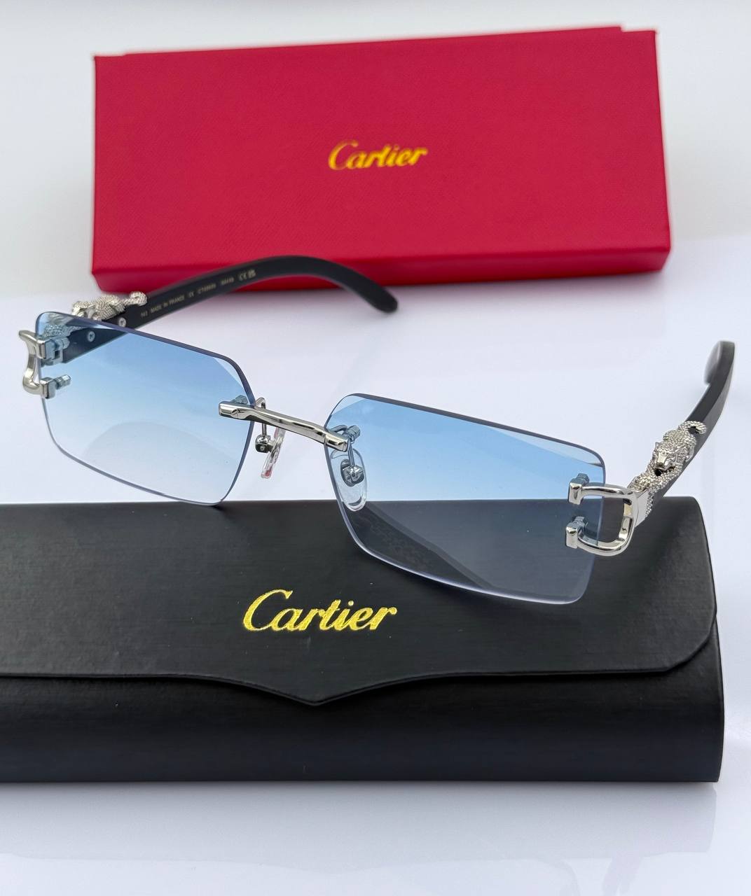 Фото Очки Panthère de Cartier S6469