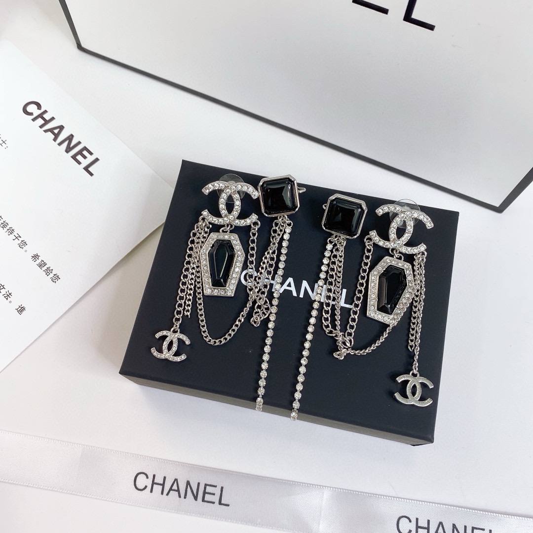Фото Серьги-кафф Chanel S6502