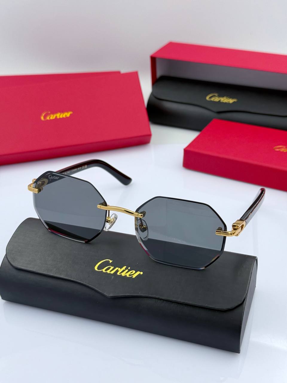 Фото Очки Première de Cartier S6546