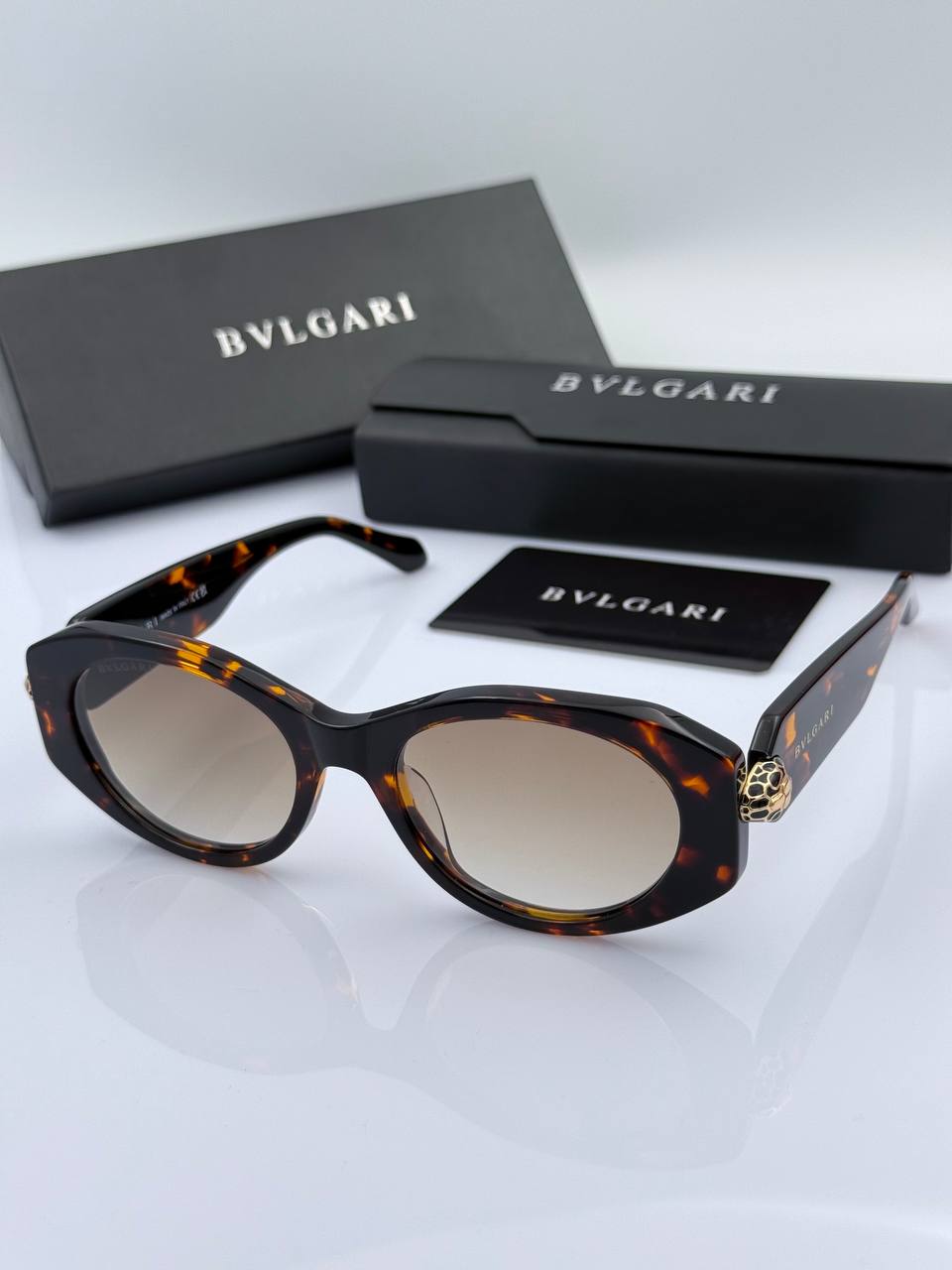 Фото Очки Bvlgari Serpenti S6573