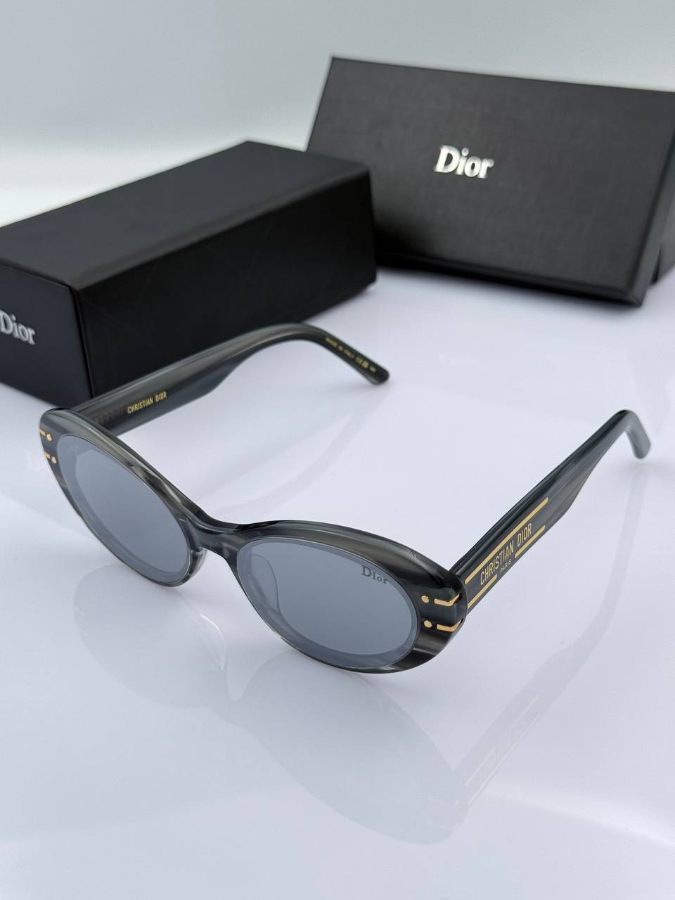 Фото Очки Dior DiorSignature B8U S6604