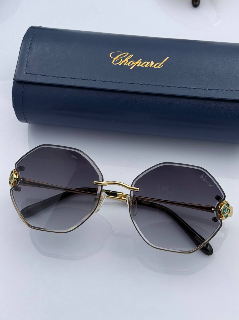 Фото Очки Chopard S6646