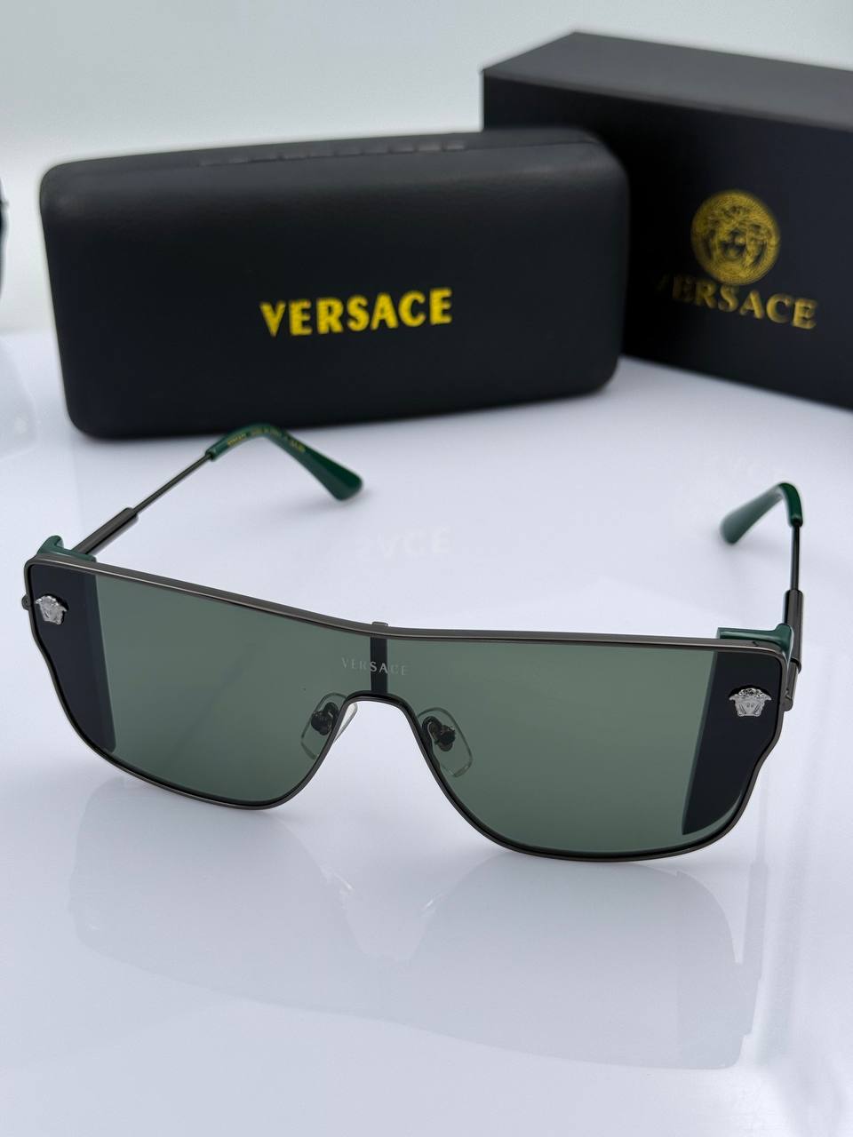 Фото Очки Versace Medusa S6654