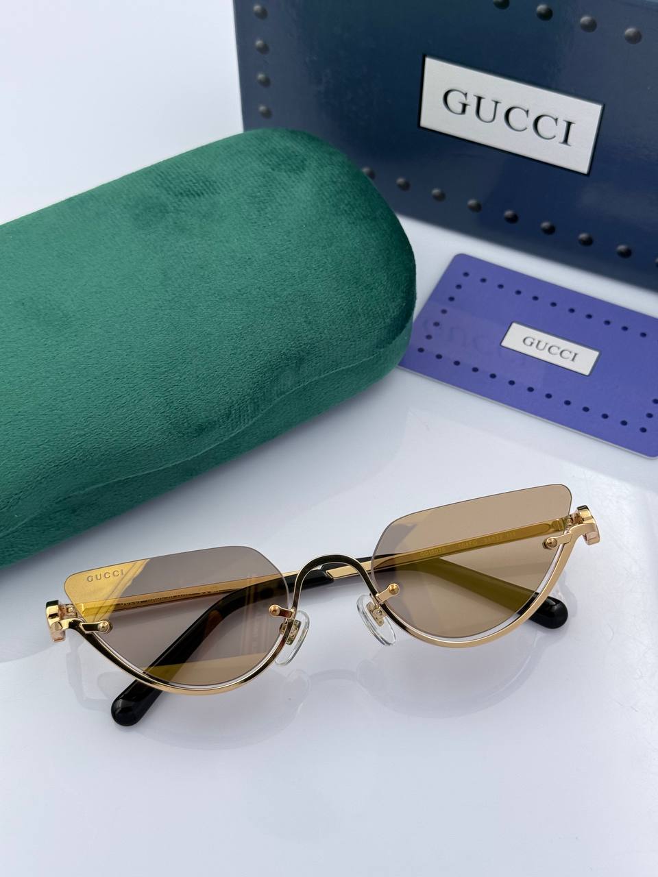  Фото Очки Gucci S6672