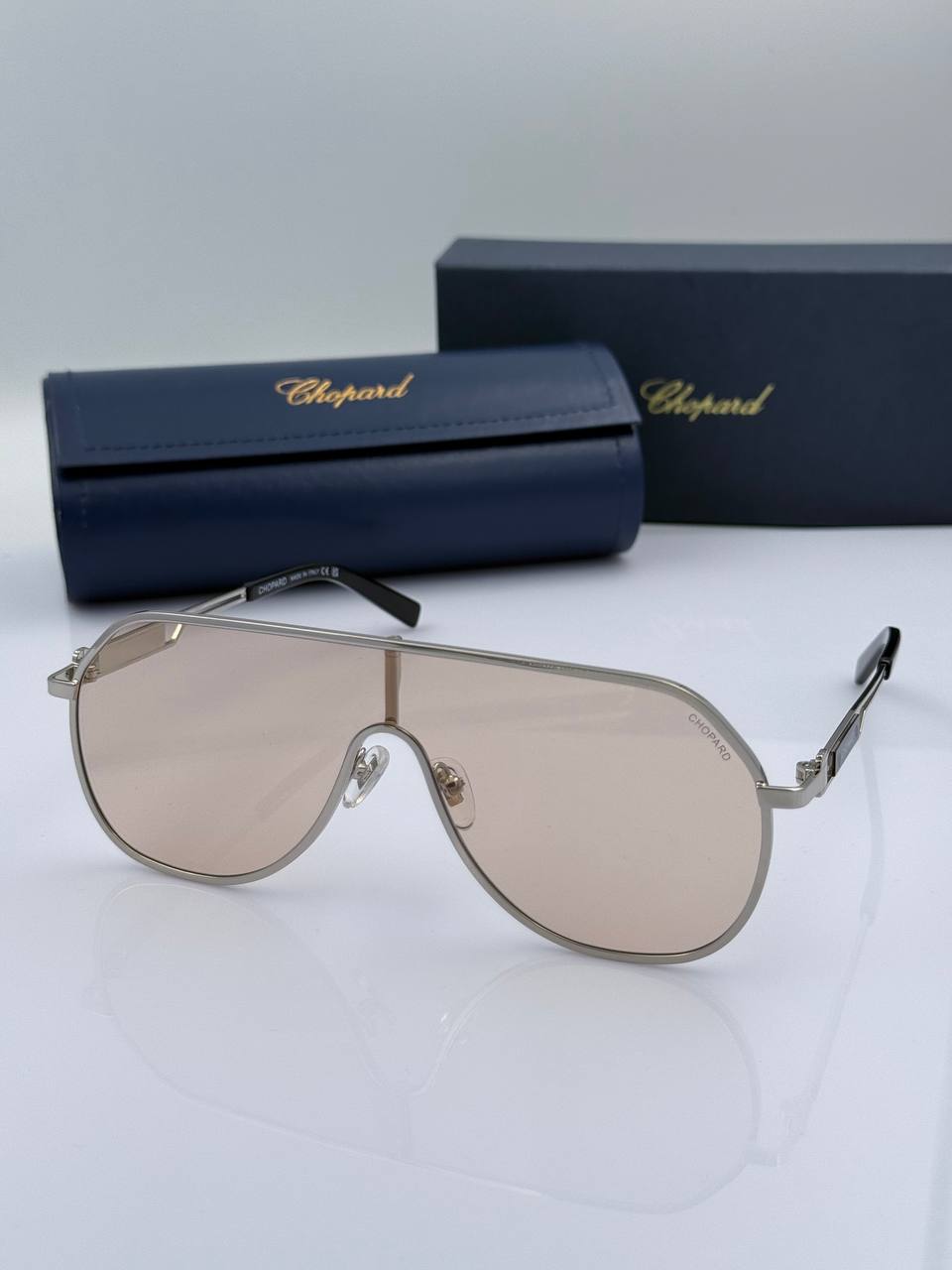 Фото Очки Chopard S6728