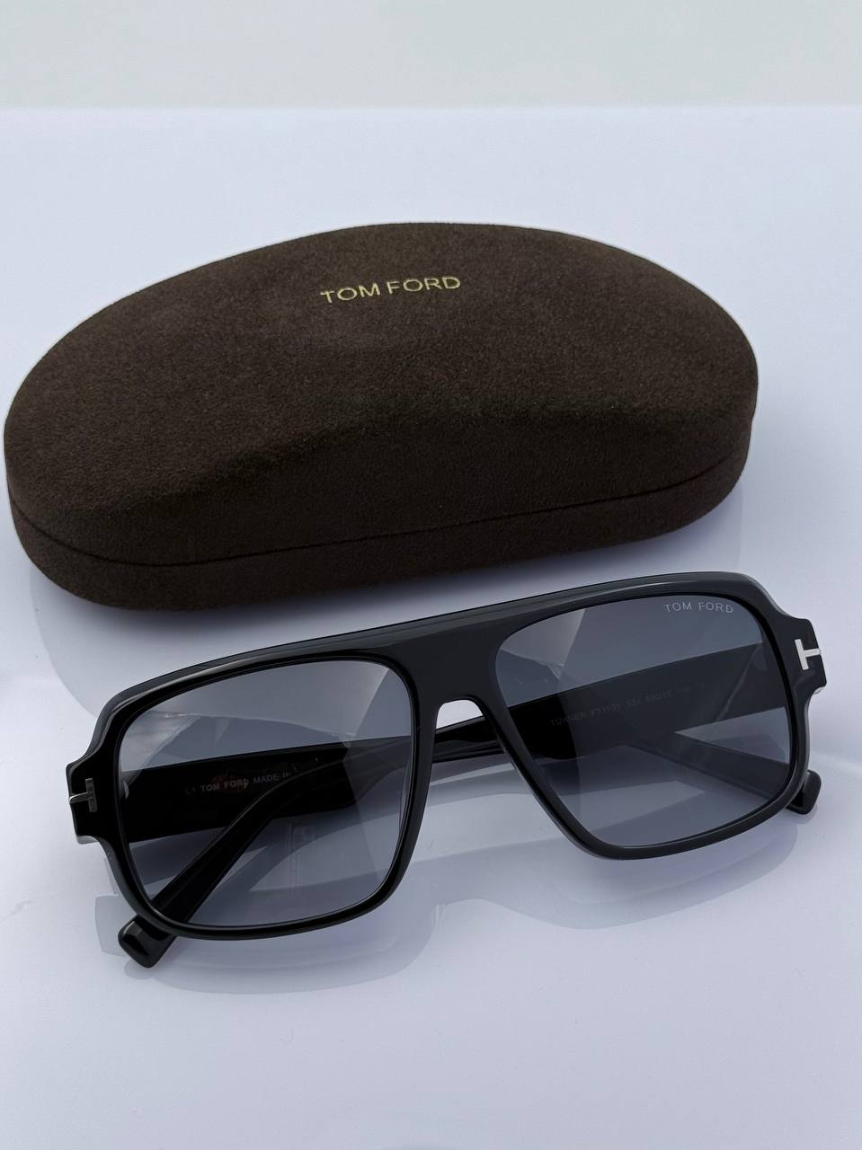 Фото Очки Tom Ford Turner S6799