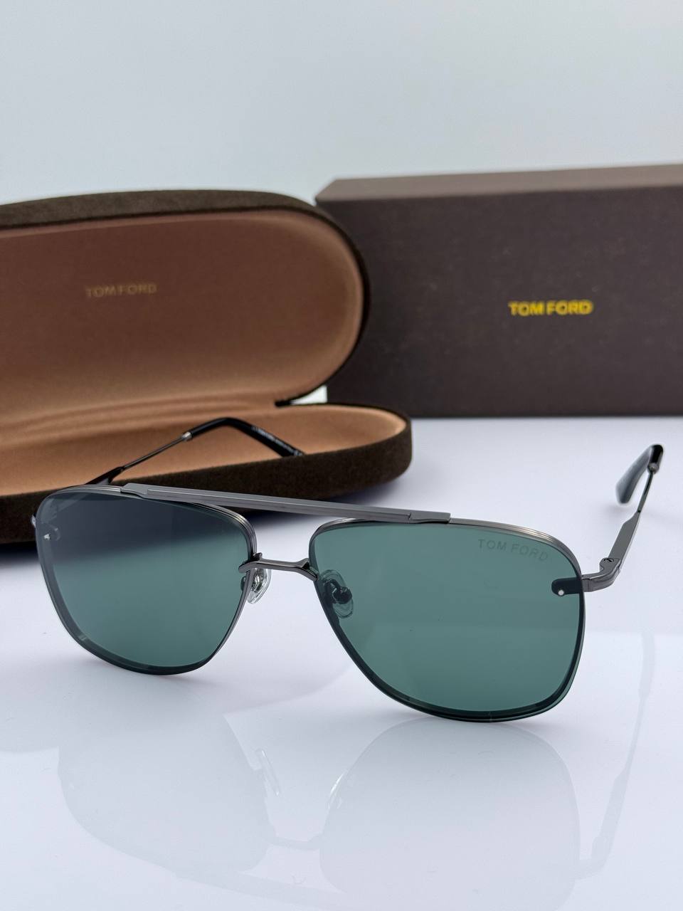 Фото Очки Tom Ford S6807