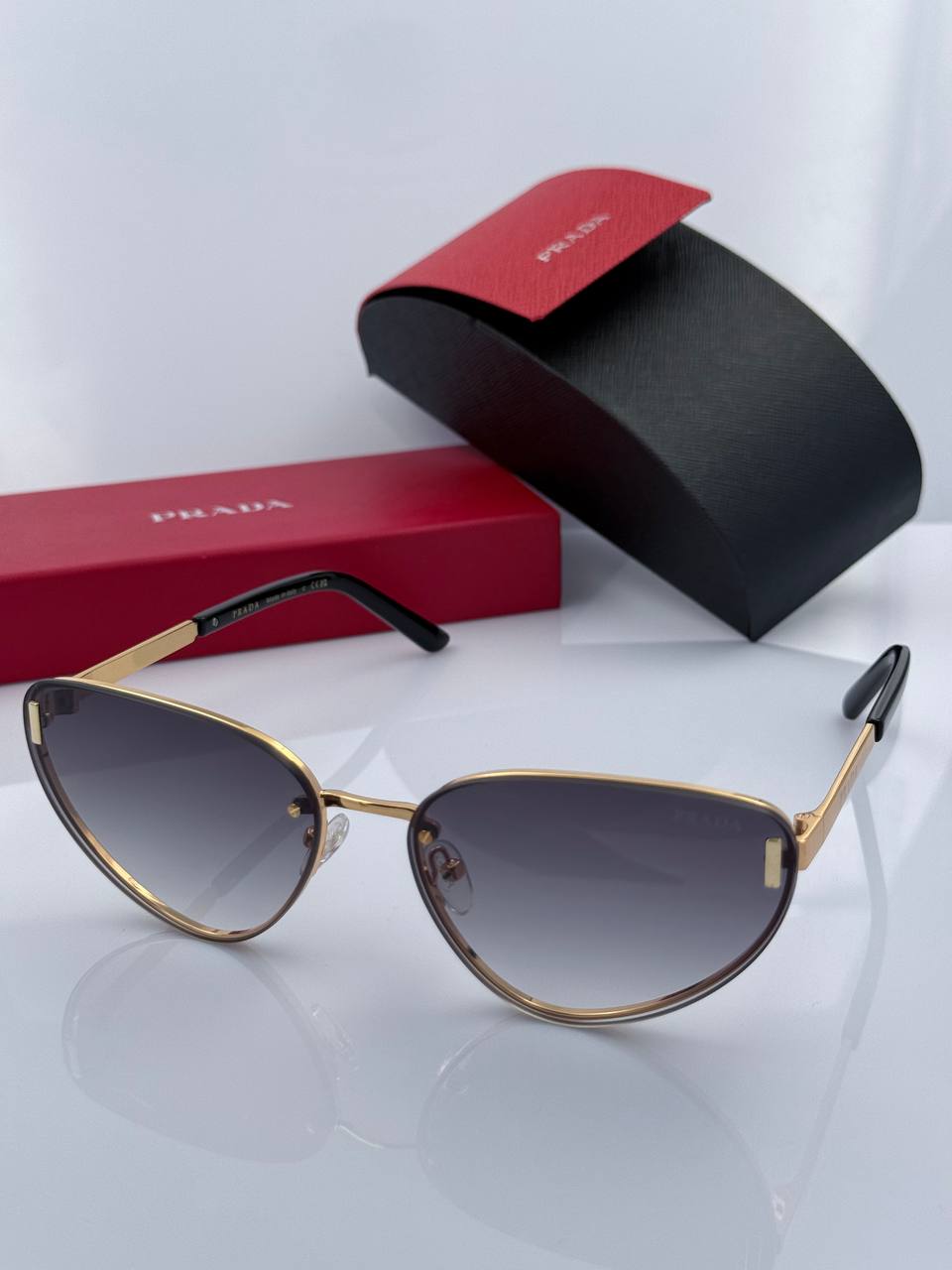 Фото Очки Prada S6821