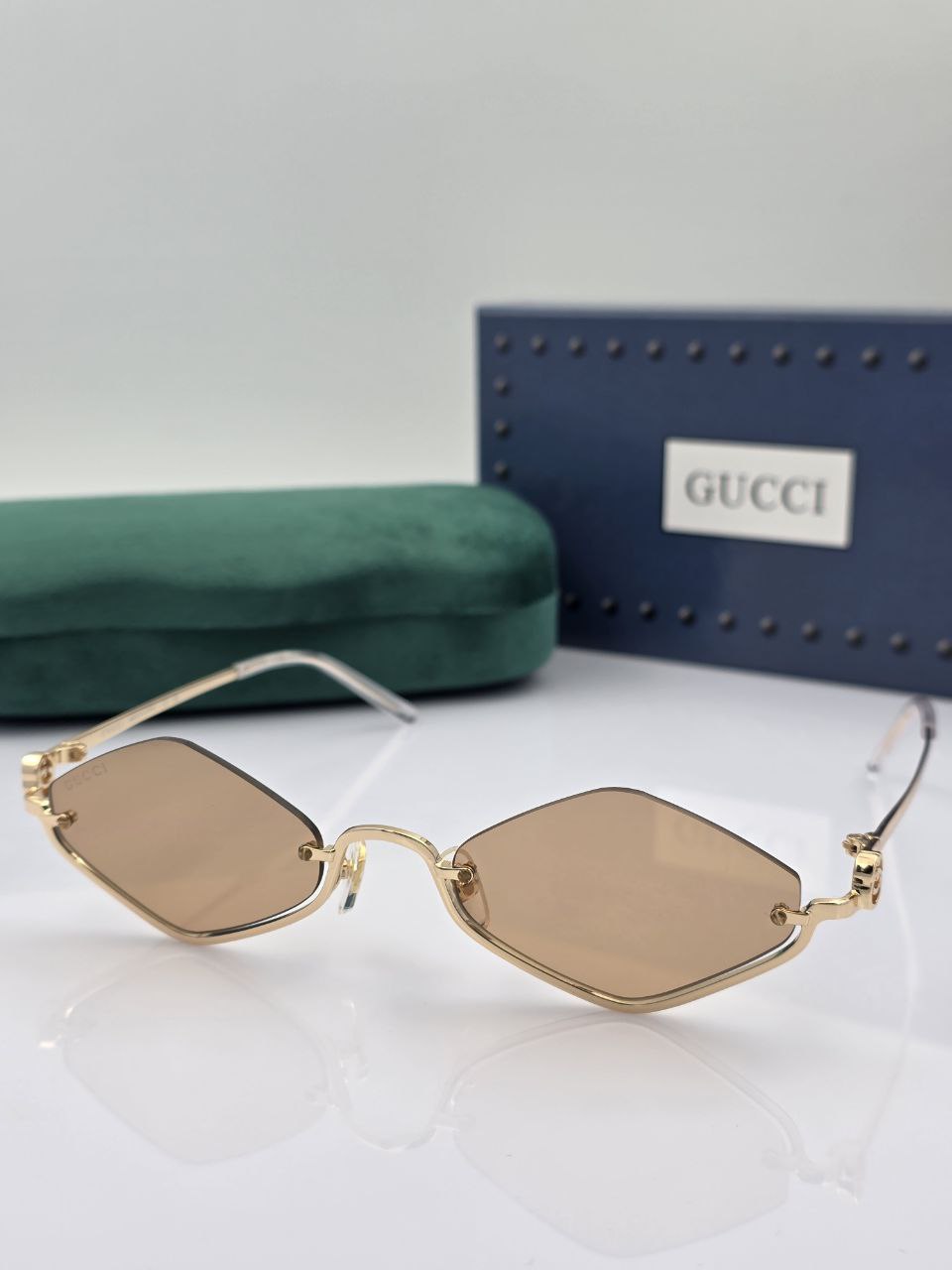 Фото Очки Gucci S6875