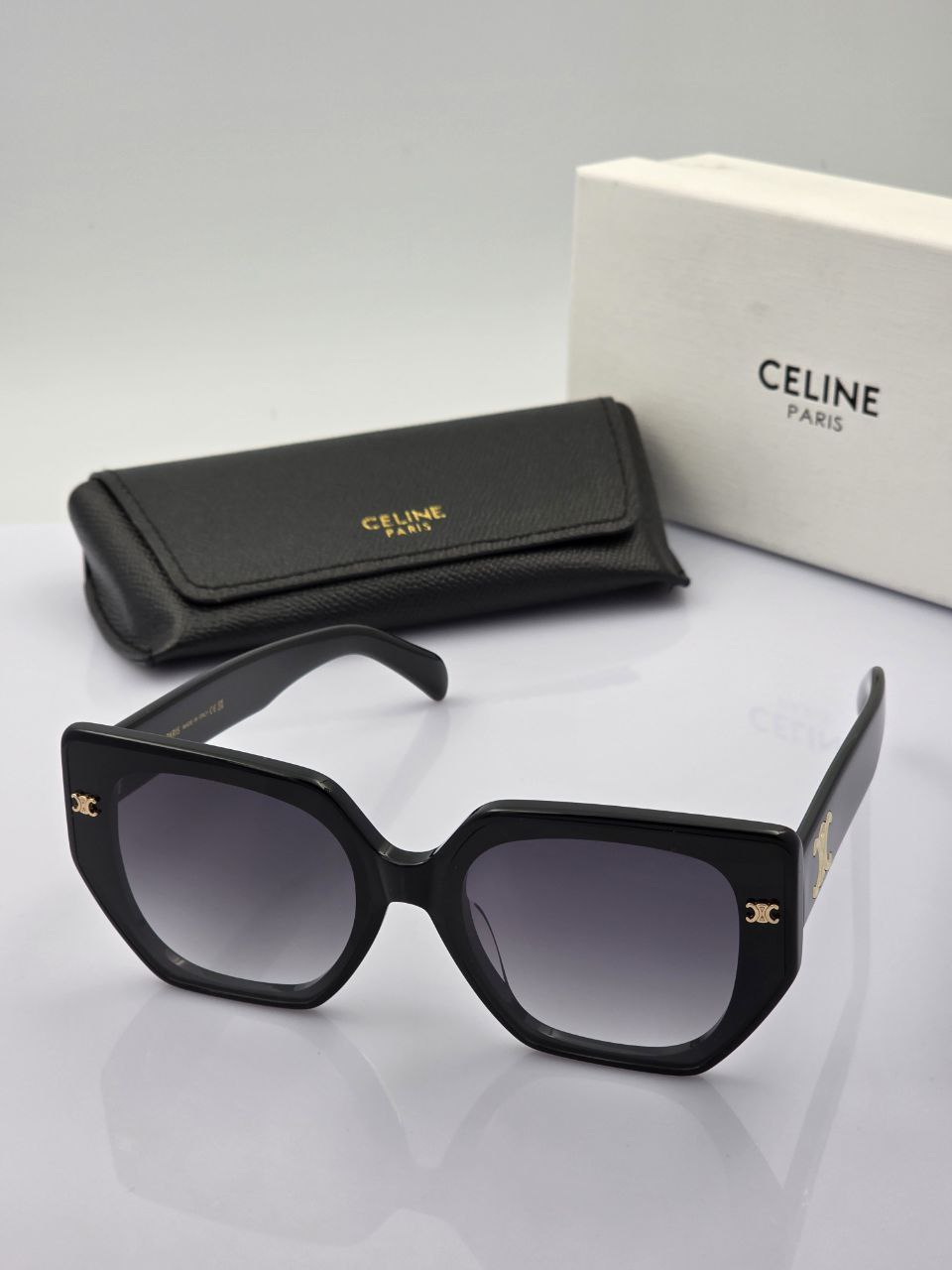 Фото Очки Celine Triomphe S6882