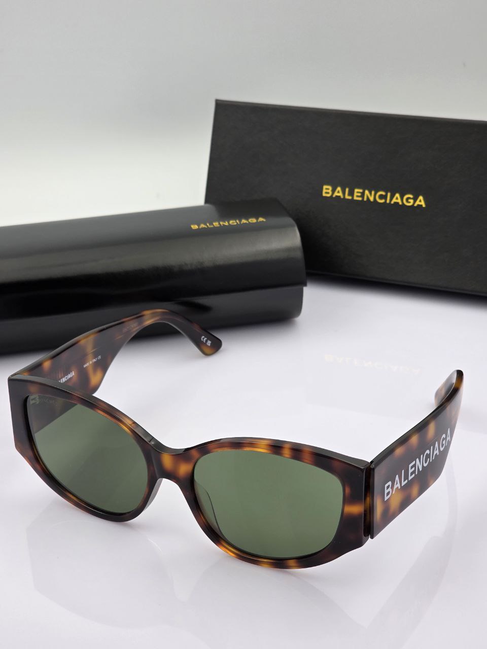 Фото Очки Balenciaga S6905