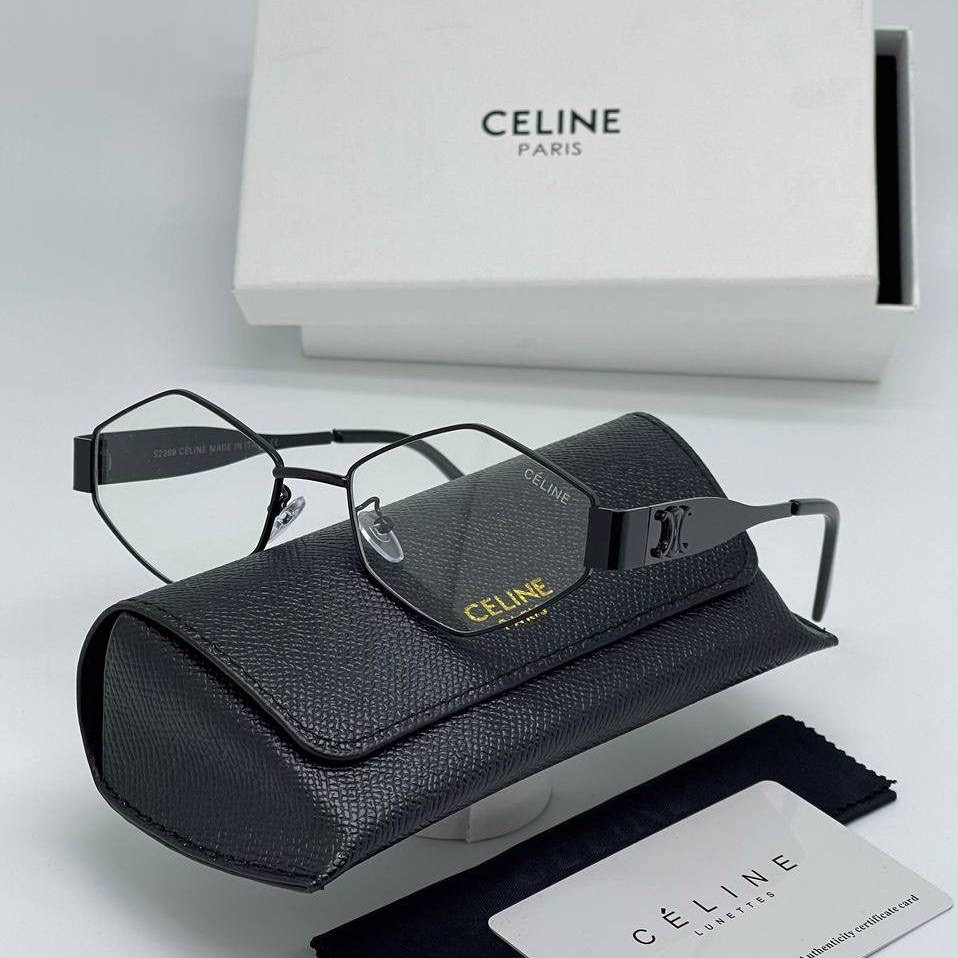Фото Очки Celine Triomphe B4953