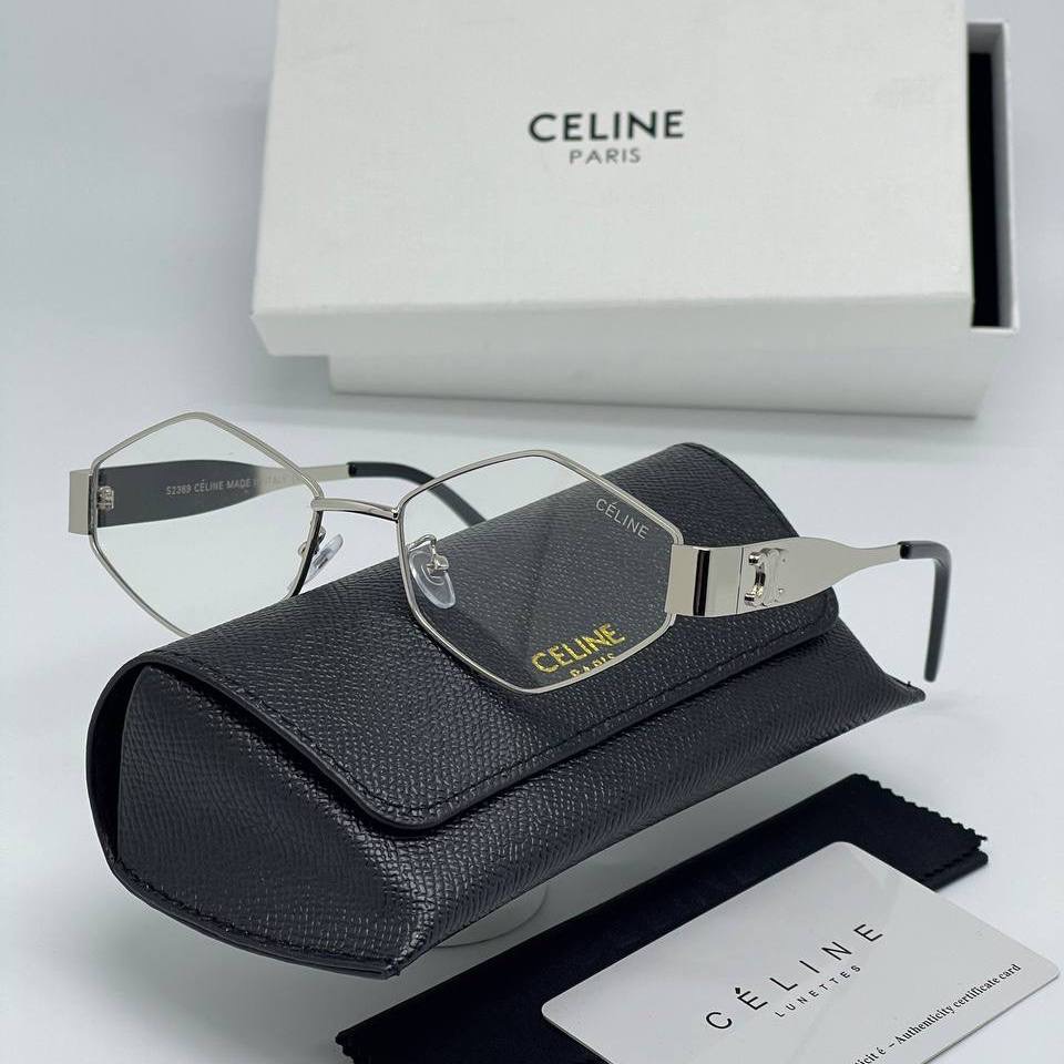 Фото Очки Celine Triomphe B4954