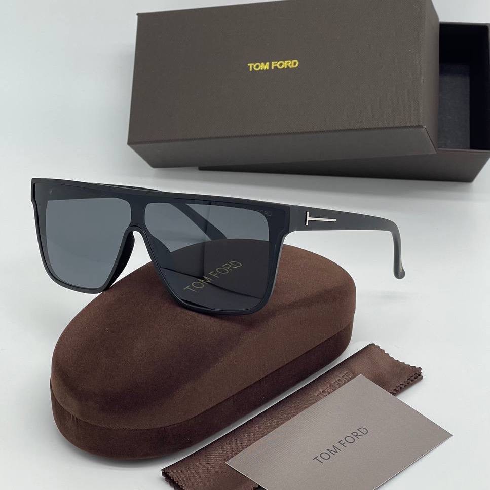 Фото Очки Tom Ford B5017